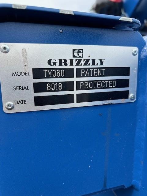 2024 Grizzly Tiny 290 Blue