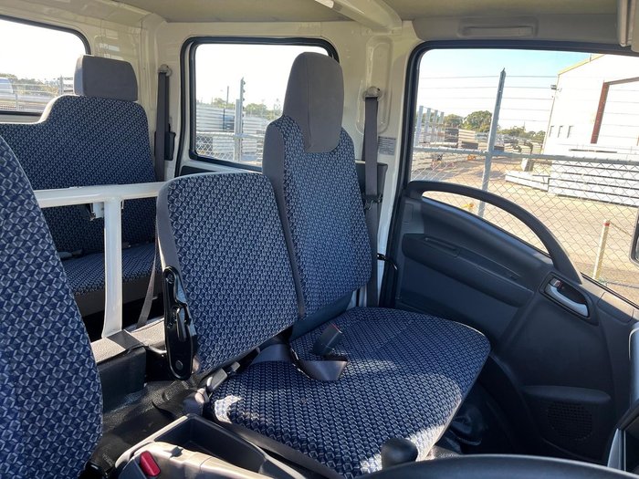 2025 Isuzu N Series NPS 75/45-155 White