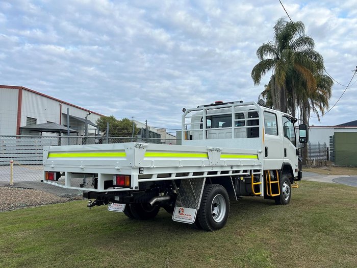 2025 Isuzu N Series NPS 75/45-155 White