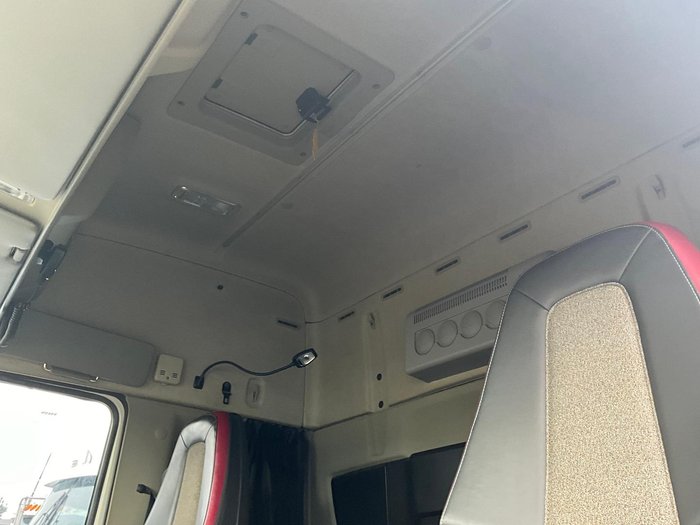 2018 Volvo Fm540 Globetrotter Full Hist Exc Spec $141000+Gst FM540 GLOBETROTTER WHITE