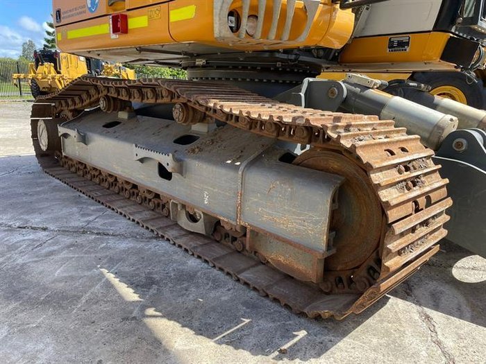 2021 Liebherr R 914 YELLOW