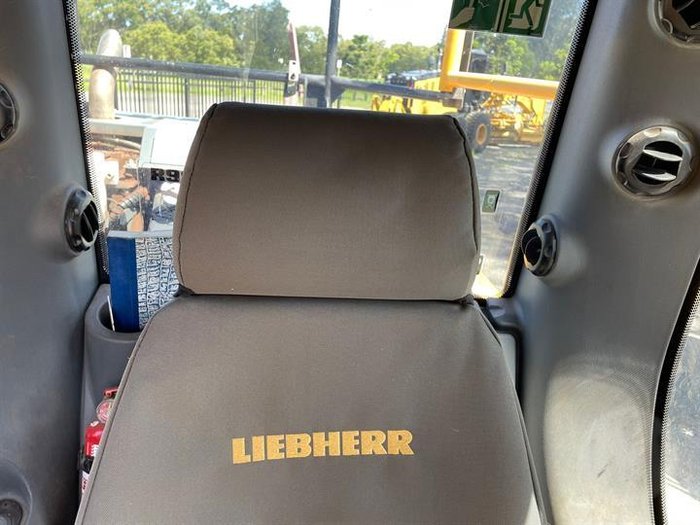 2021 Liebherr R 914 YELLOW