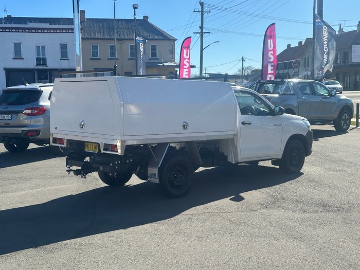 2018 TOYOTA HILUX WORKMATE