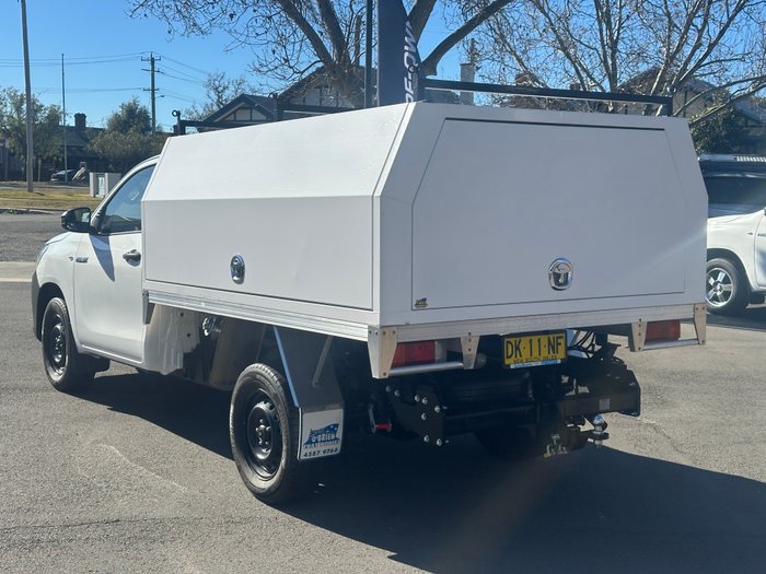 2018 TOYOTA HILUX WORKMATE