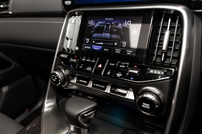 2025 Lexus LX500d Luxury 3.3L T Diesel Automatic Wagon