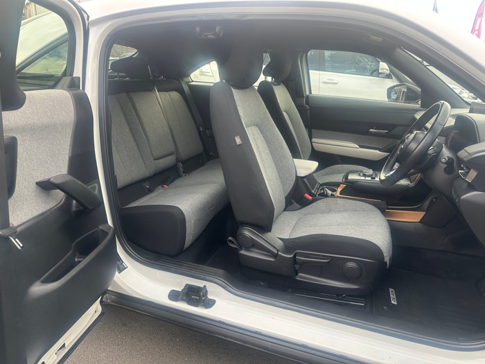 2022 MAZDA MX-30 G20E EVOLVE MHEV
