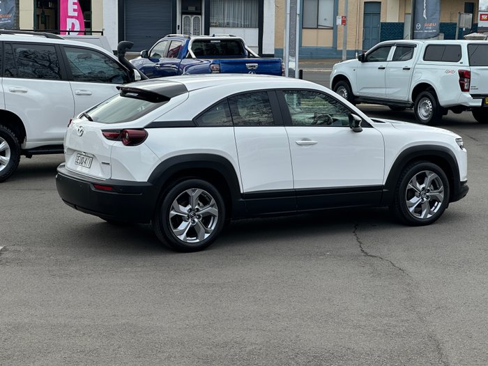 2022 MAZDA MX-30 G20E EVOLVE MHEV