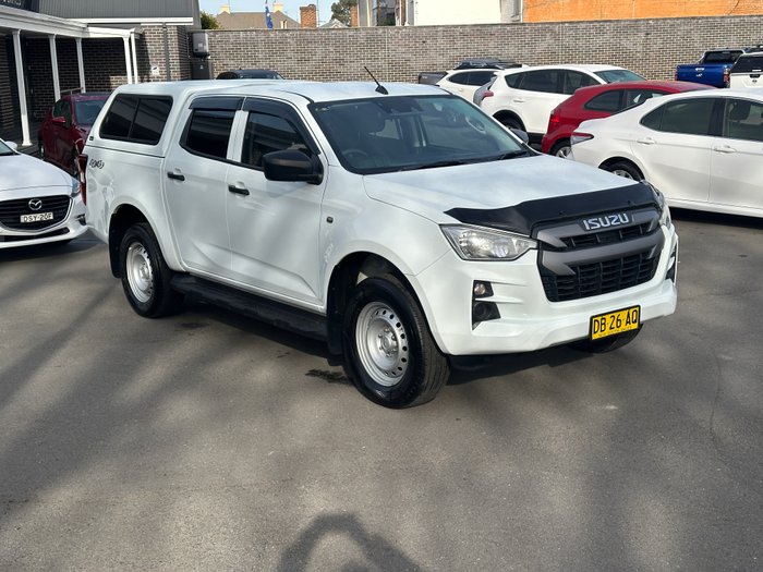 2021 ISUZU D-MAX SX (4x4)