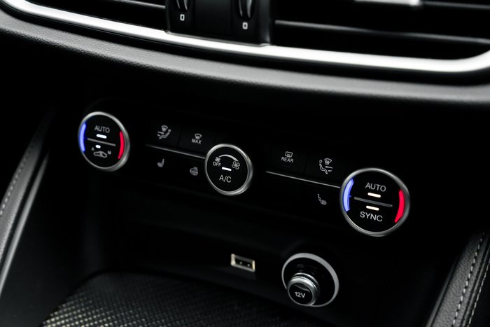 2022 Alfa Romeo Stelvio Quadrifoglio