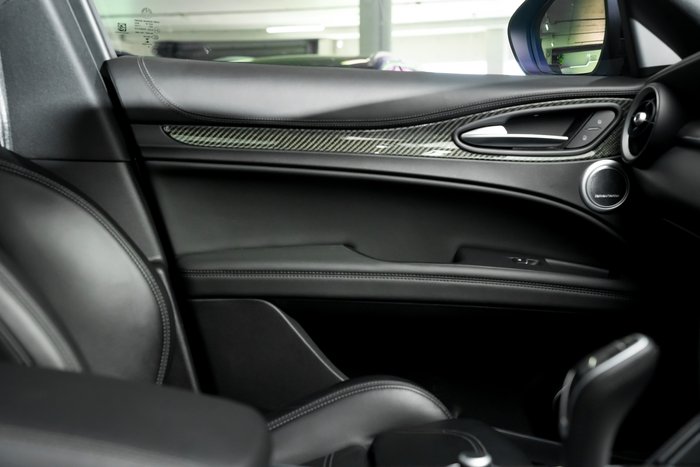 2022 Alfa Romeo Stelvio Quadrifoglio