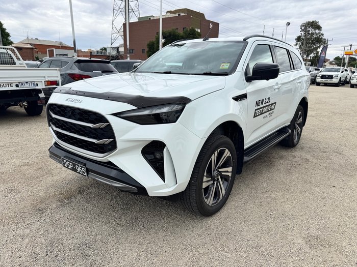 2025 ISUZU MU-X LS-T