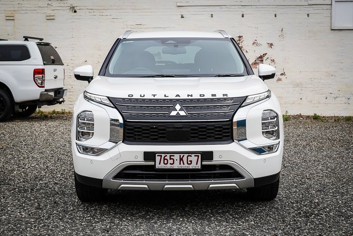 2024 MITSUBISHI OUTLANDER ASPIRE 7 SEAT (2WD)