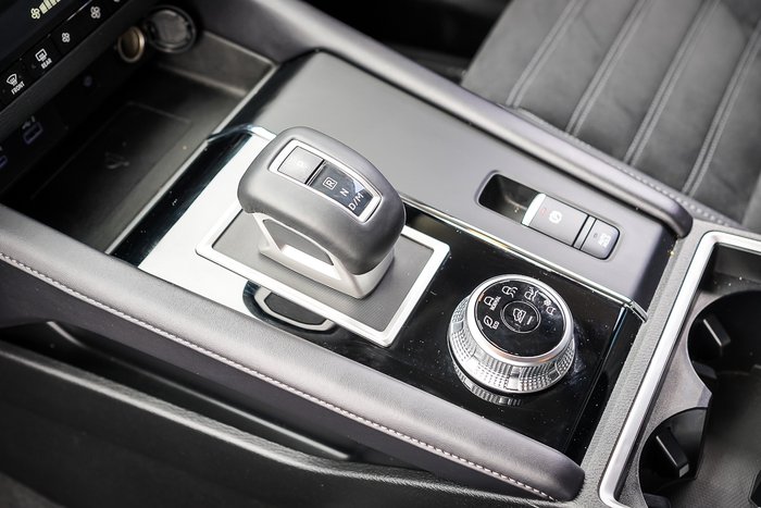 2024 MITSUBISHI OUTLANDER ASPIRE 7 SEAT (2WD)