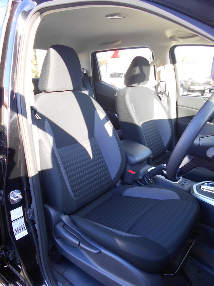 2024 Nissan Navara SL Warrior