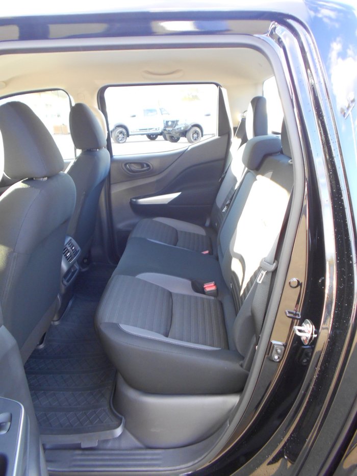 2024 Nissan Navara SL Warrior