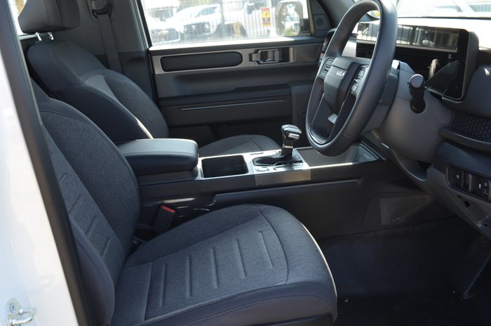 2025 Kia Tasman S