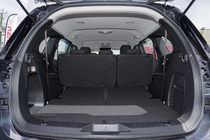 2025 Isuzu MU-X LS-M