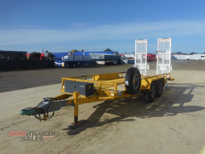 2006 Cowan Welding Dual Axle Plant Trailer