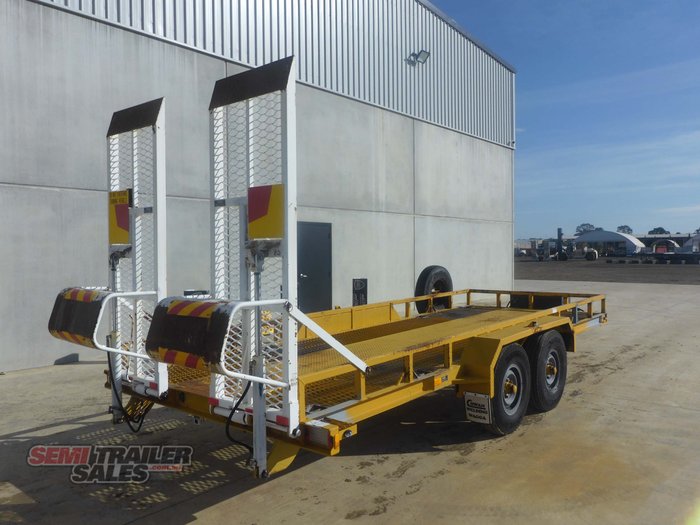 2006 Cowan Welding Dual Axle Plant Trailer