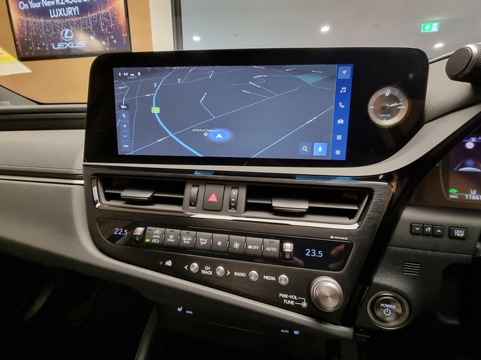 2025 Lexus ES300h Luxury 2.5L Hybrid Auto CVT Sedan