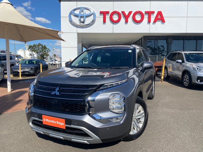 2023 MITSUBISHI OUTLANDER LS 7 SEAT (AWD)