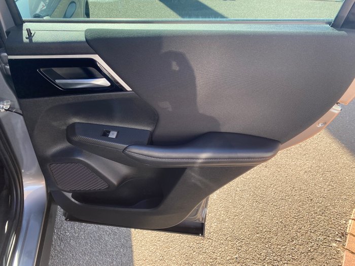 2023 MITSUBISHI OUTLANDER LS 7 SEAT (AWD)