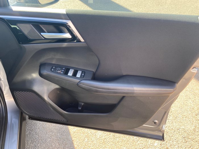 2023 MITSUBISHI OUTLANDER LS 7 SEAT (AWD)