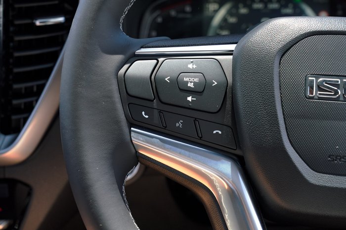 2025 Isuzu D-MAX LS-U