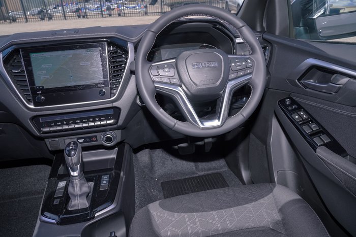 2025 Isuzu D-MAX LS-U