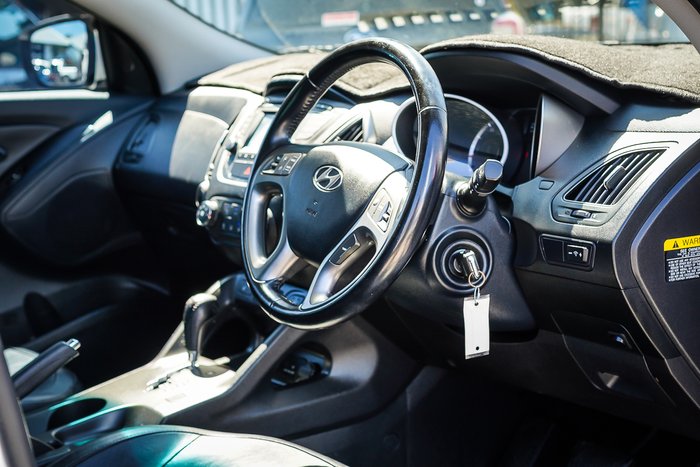 2014 HYUNDAI iX35 SE (FWD)