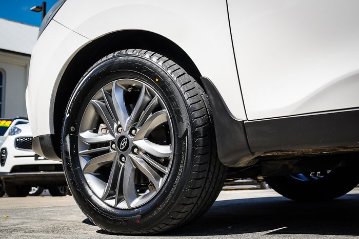 2014 HYUNDAI iX35 SE (FWD)