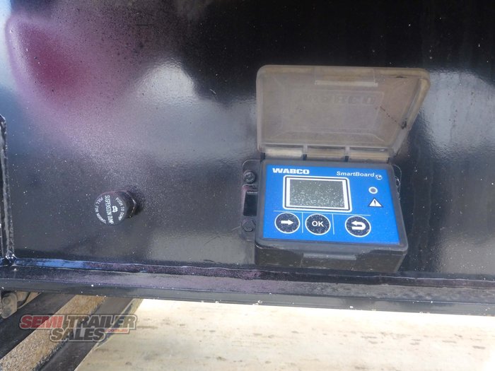 2017 Jamieson Boomer Side Tipper Tanker Road Train Rated