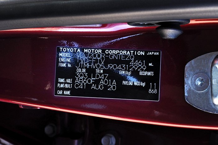 2020 Toyota Landcruiser VX