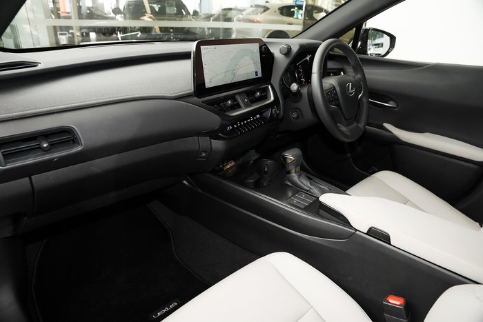 2023 Lexus UX 250h Luxury