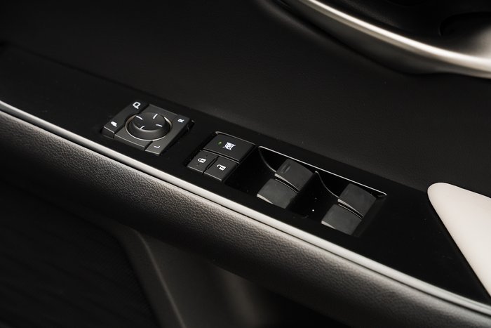 2023 Lexus UX 250h Luxury