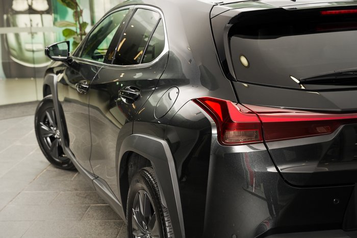 2023 Lexus UX 250h Luxury