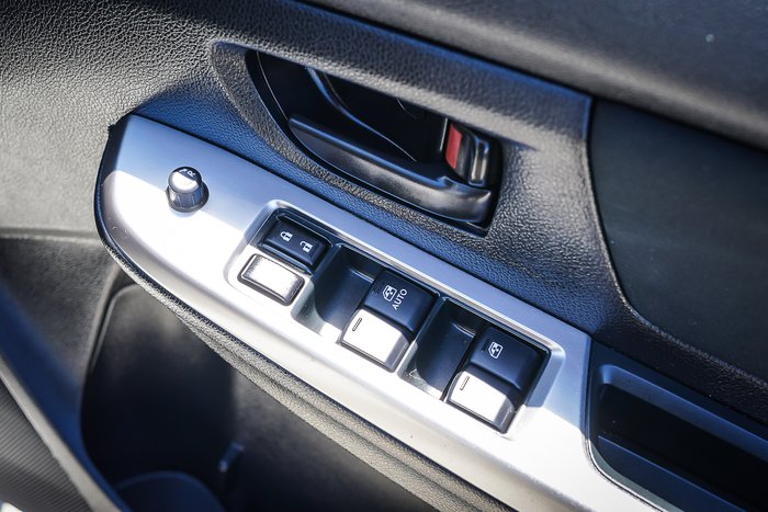 2016 SUBARU IMPREZA 2.0i (AWD)