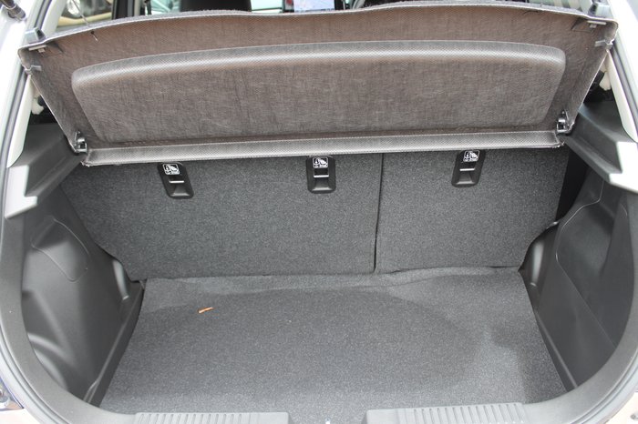 2025 Suzuki Swift Hybrid Plus