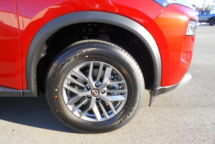 2025 Nissan X-TRAIL ST