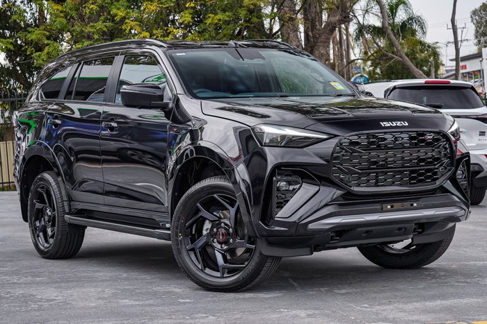 2026 Isuzu MU-X X-TERRAIN