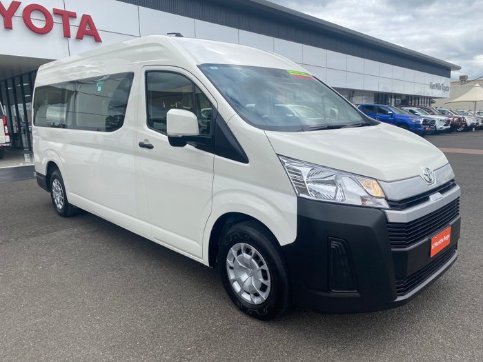 2019 Toyota Hiace Hiace Bus SLWB 2.8L T Diesel Automatic 9633060 001