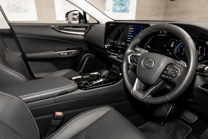 2025 Lexus NX450h+ Luxury 2.5L PHEV Auto CVT Wagon