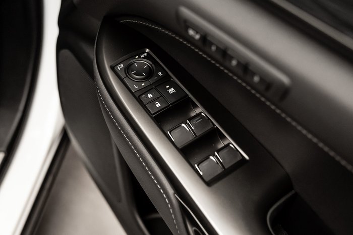 2025 Lexus NX450h+ Luxury 2.5L PHEV Auto CVT Wagon