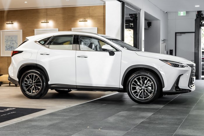 2025 Lexus NX450h+ Luxury 2.5L PHEV Auto CVT Wagon