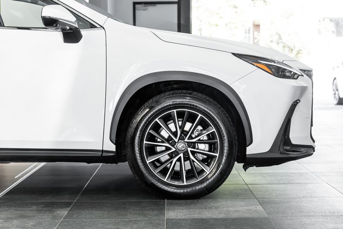 2025 Lexus NX450h+ Luxury 2.5L PHEV Auto CVT Wagon