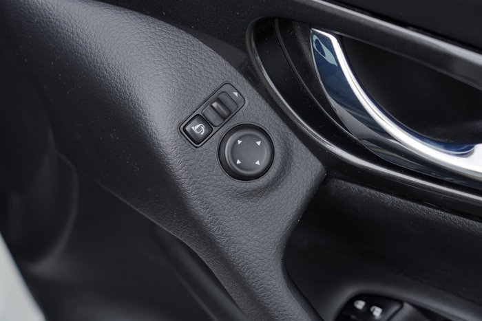 2017 Nissan X-TRAIL ST