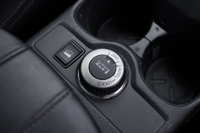 2017 Nissan X-TRAIL ST