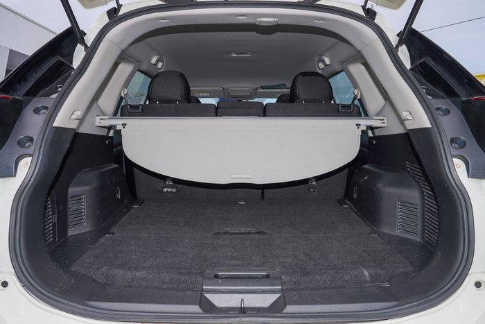 2017 Nissan X-TRAIL ST