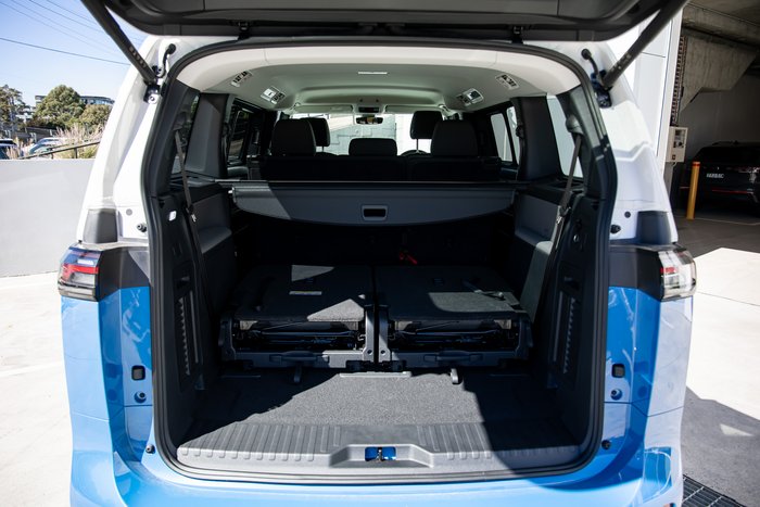 2025 Volkswagen ID. Buzz Pro BEV560