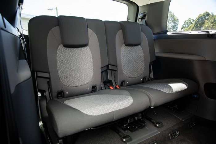 2025 Volkswagen ID. Buzz Pro BEV560